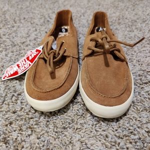 VANS Chauffette Decon